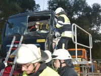 220907 Reicheertshofen Feuerwehr Lkw-Rettungsübung Foto Alfred Raths  (60)