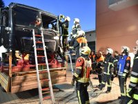 220907 Reicheertshofen Feuerwehr Lkw-Rettungsübung Foto Alfred Raths  (69)