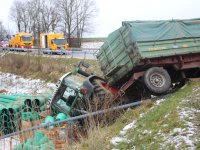 20171211_Traktorunfall_Lanquaid_01