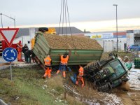 20171211_Traktorunfall_Lanquaid_06