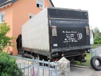 180619_LKW_in_Haus_Zeitlarn_5