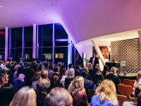 251115_AS_Lesenacht im Autohaus_31