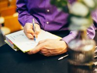 251115_AS_Lesenacht im Autohaus_74