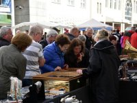 JS_ Antiktmarkt in der Innenstadt 0088