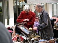 JS_ Antiktmarkt in der Innenstadt 0093